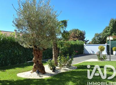 Maison - 140 m² - 6 pièces