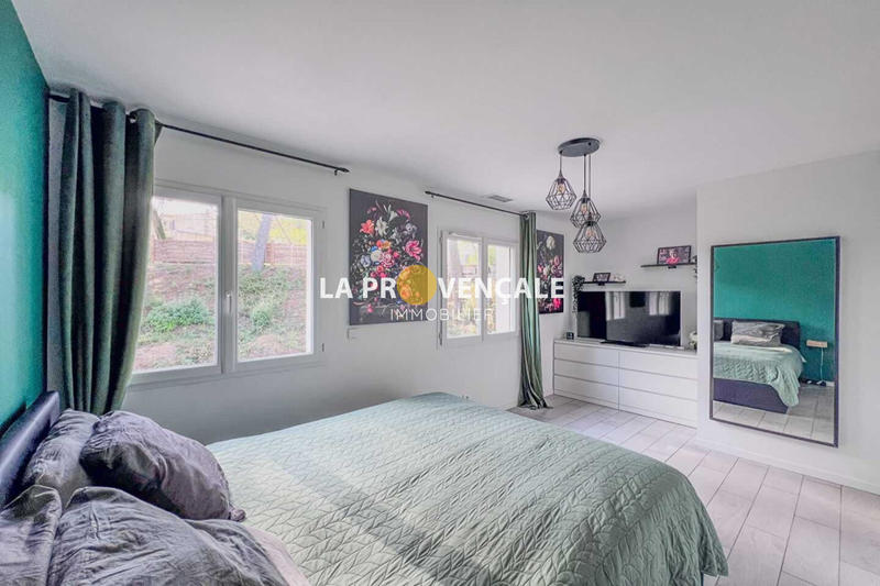 Maison - 108 m² - 5 pièces