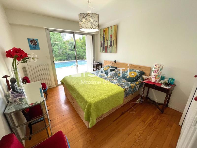 Maison - 175 m² - 7 pièces