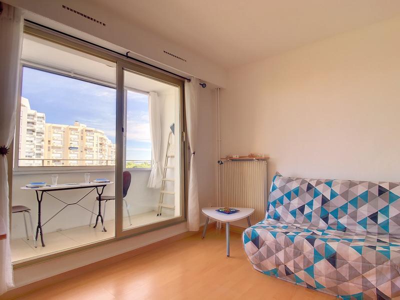 Studio - 18 m² - 1 pièce