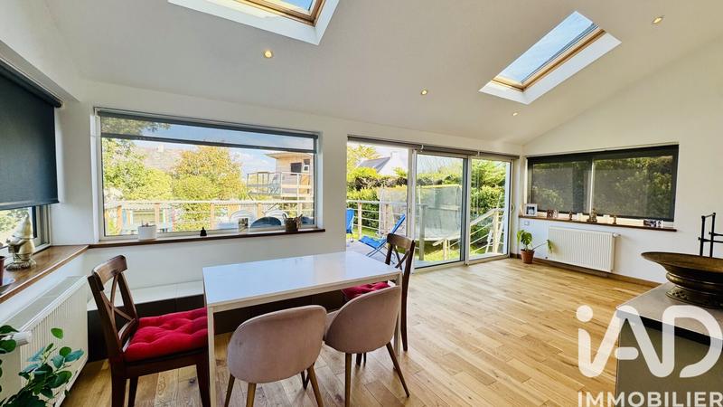 Maison - 118 m² - 8 pièces