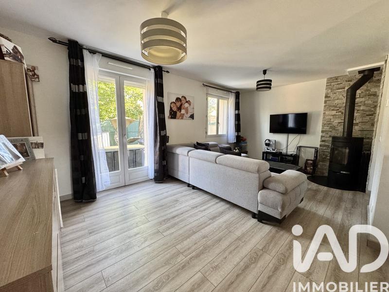 Maison - 93 m² - 5 pièces