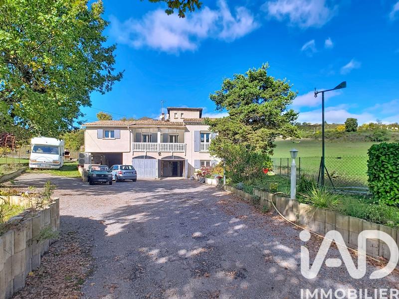 Maison - 155 m² - 8 pièces