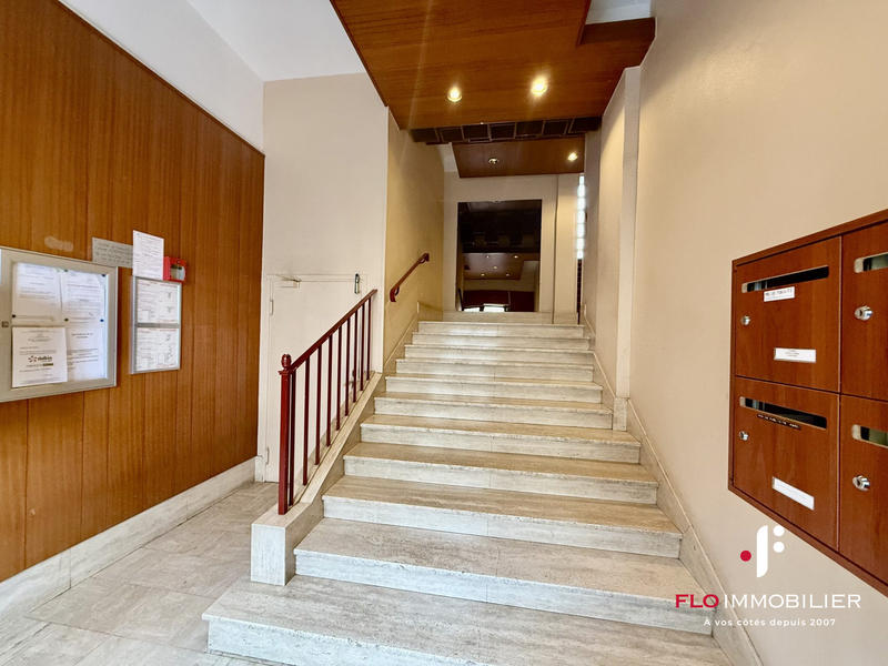 Appartement - 137 m² - 5 pièces