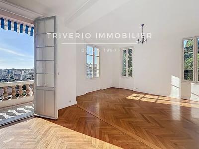 Appartement - 100 m² - 4 pièces