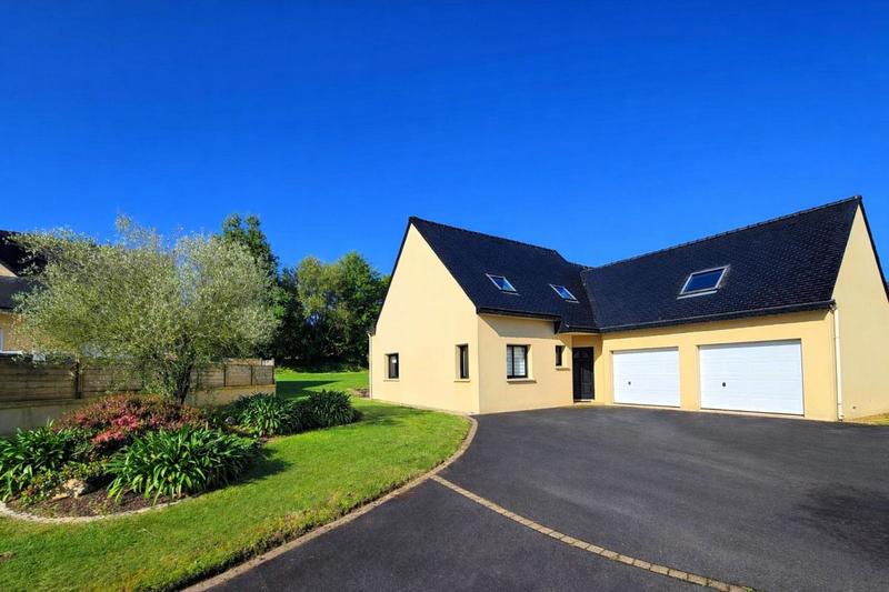 Maison - 150 m² - 7 pièces