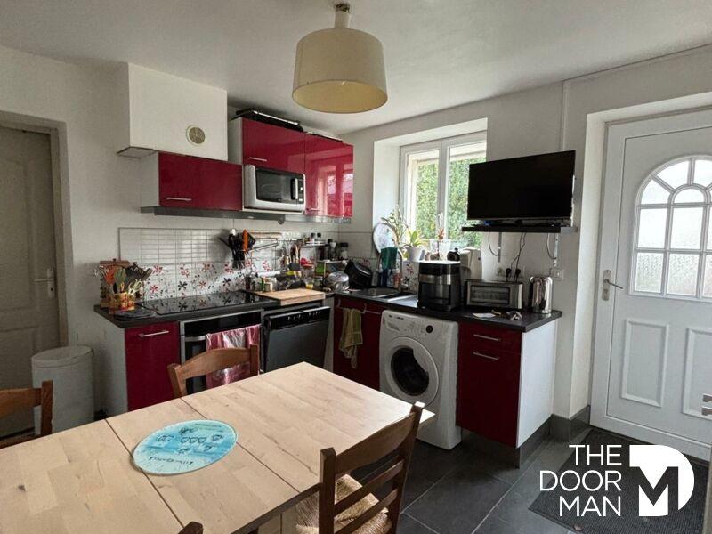 Maison - 200 m² - 7 pièces