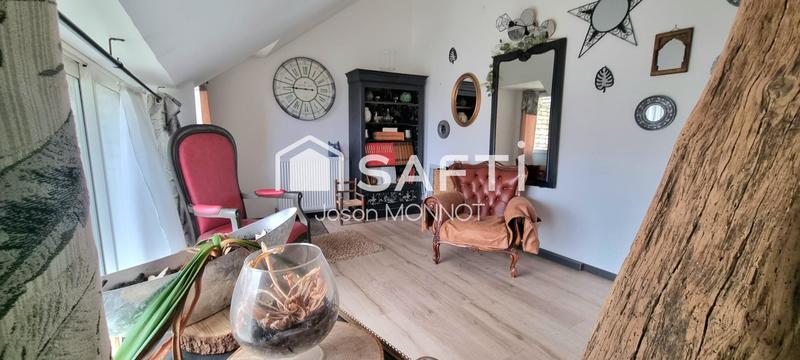 Maison - 270 m² - 10 pièces