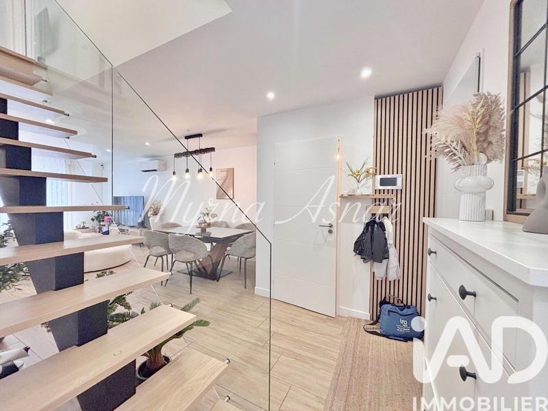 Maison - 122 m² - 6 pièces