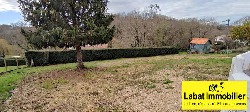 Maison - 194 m² - 9 pièces