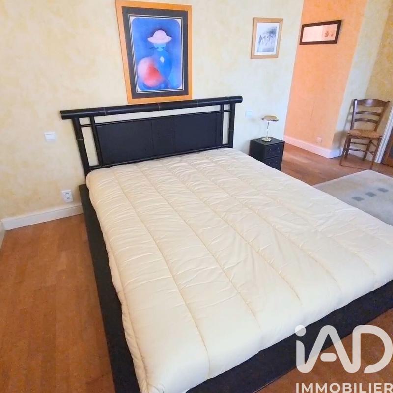 Maison - 206 m² - 6 pièces