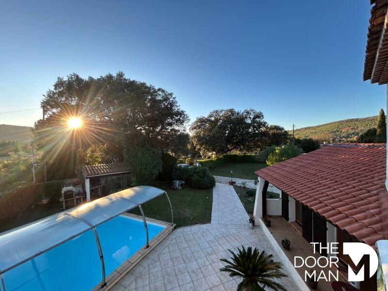 Villa - 150 m² - 5 pièces