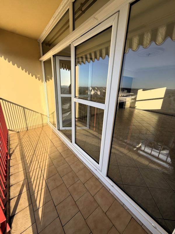 Appartement - 72 m² - 4 pièces