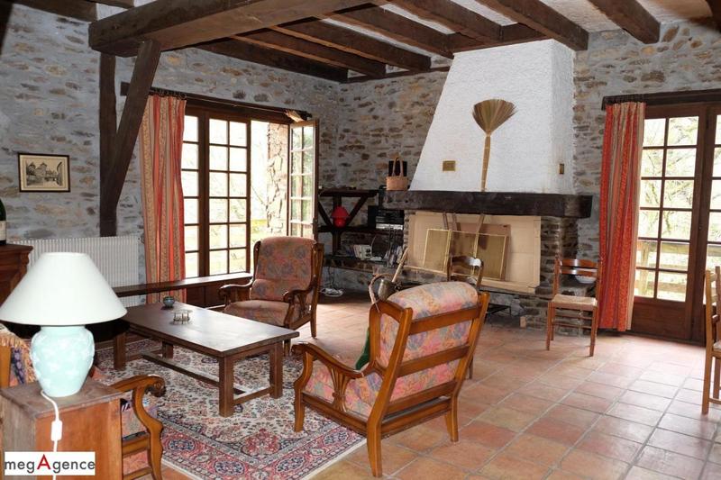 Maison en pierre - 143 m² - 5 pièces