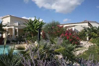 Maison - 299 m² - 7 pièces