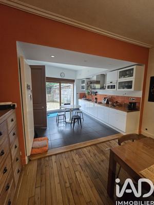 Maison - 145 m² - 7 pièces