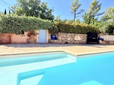 Villa - 153 m² - 6 pièces