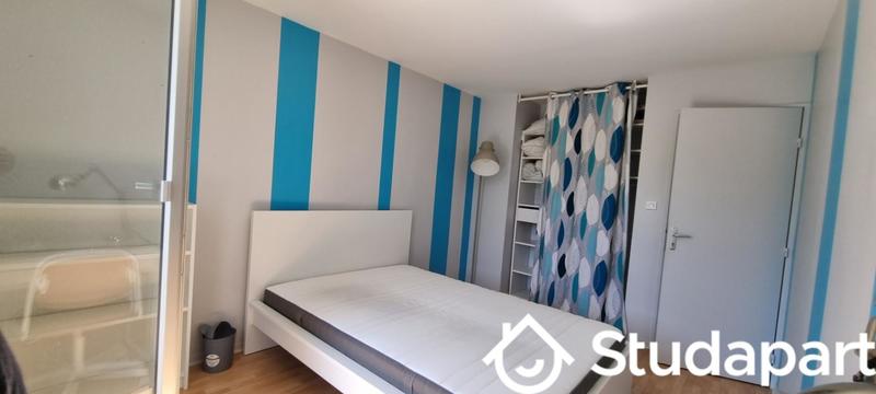 Chambre - 12 m² - 1 pièce