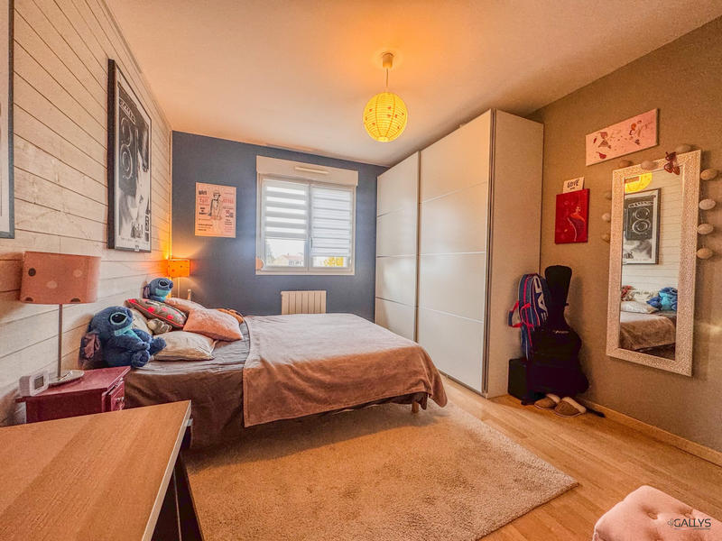 Maison - 96 m² - 6 pièces