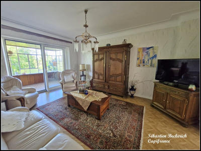 Maison - 144 m² - 7 pièces