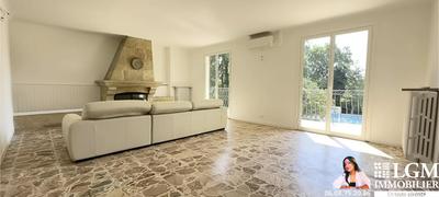 Maison - 170 m² - 10 pièces