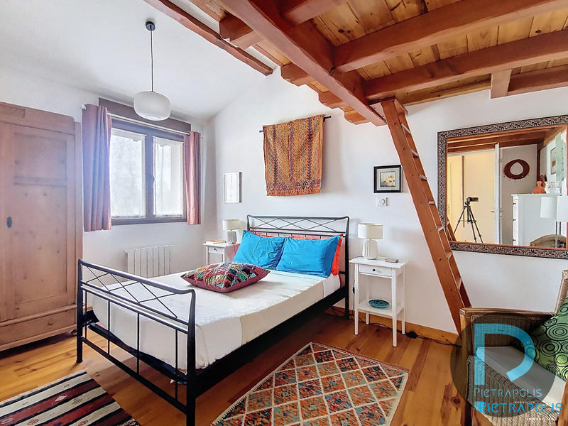 Maison - 98 m² - 4 pièces