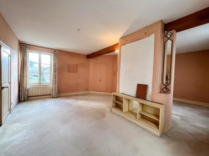 Maison - 349 m² - 15 pièces