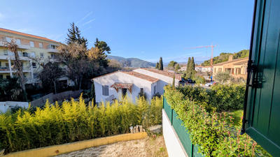 Maison - 101 m² - 4 pièces