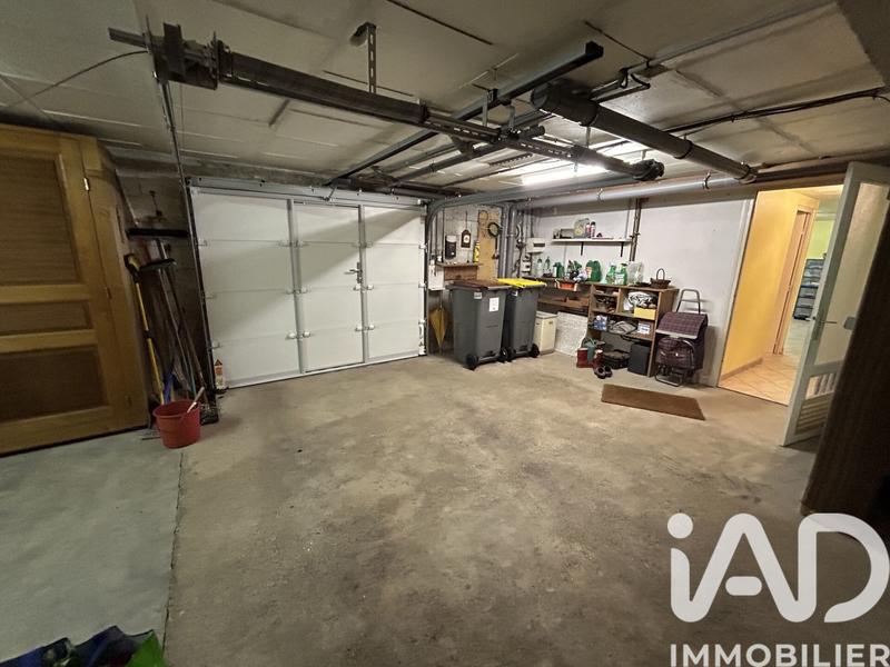 Maison - 180 m² - 5 pièces