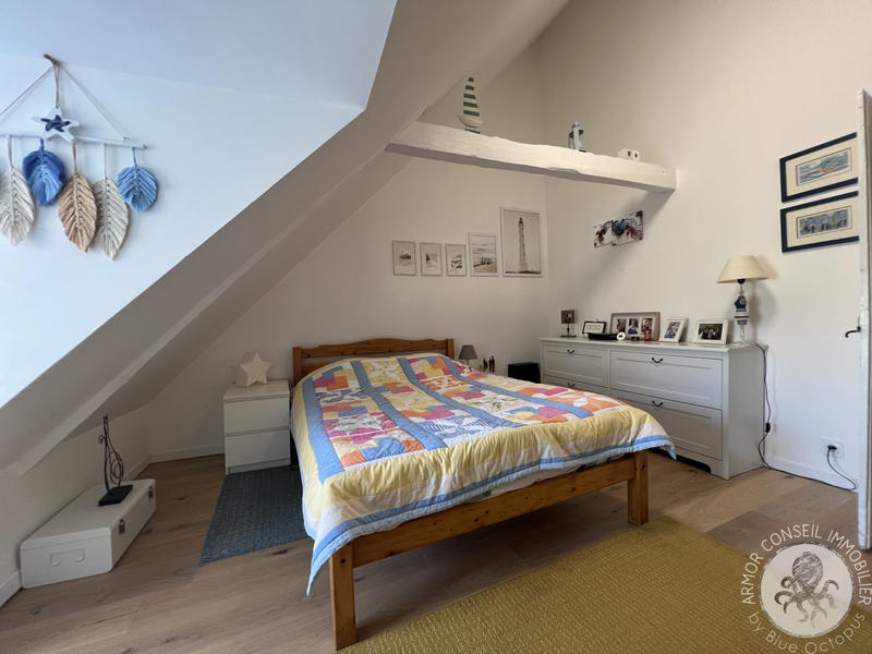 Maison - 121 m² - 5 pièces