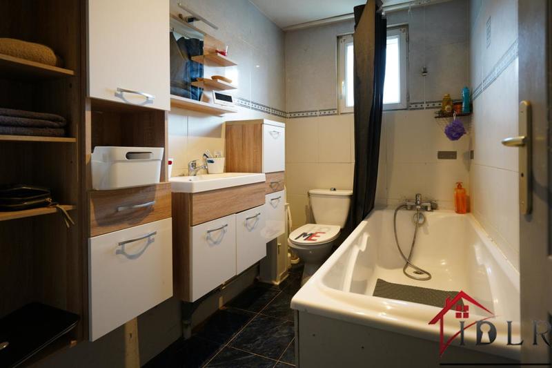 Appartement - 96 m² - 4 pièces