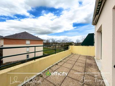 Appartement - 83 m² - 3 pièces