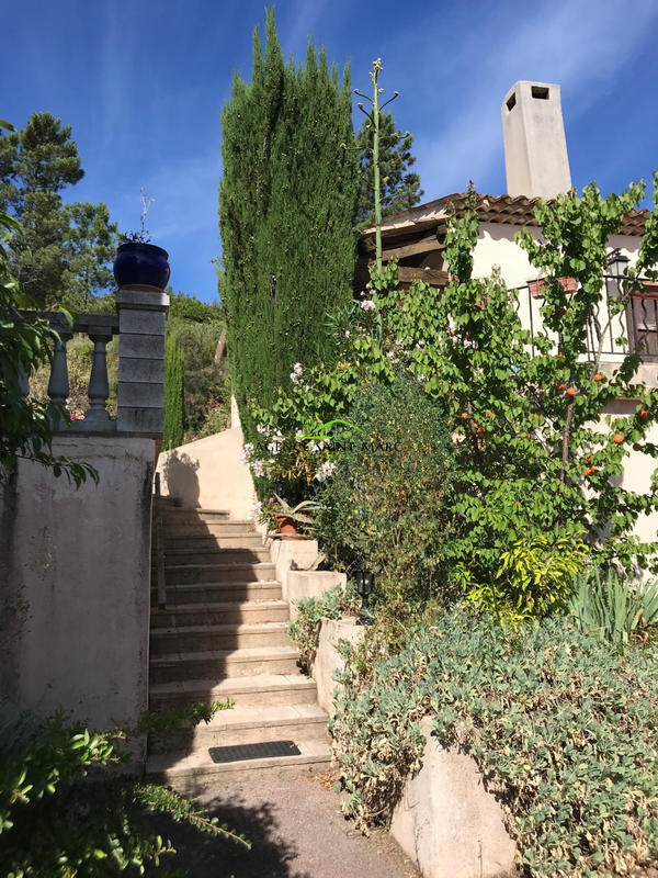 Maison - 176 m² - 5 pièces