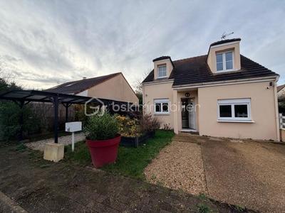 Maison - 114 m² - 5 pièces