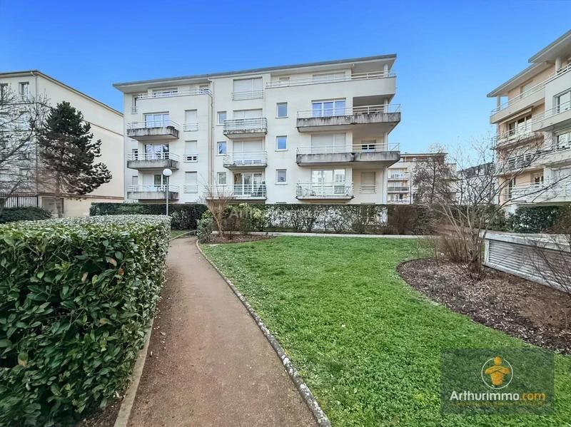 Appartement - 76 m² - 4 pièces
