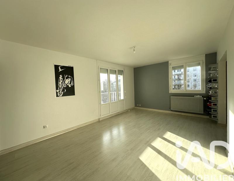 Appartement - 97 m² - 4 pièces
