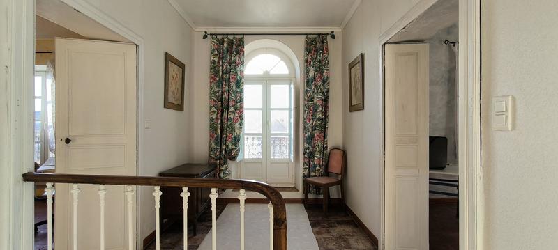 Maison ancienne - 285 m² - 9 pièces