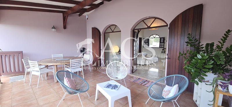 Maison - 122 m² - 5 pièces