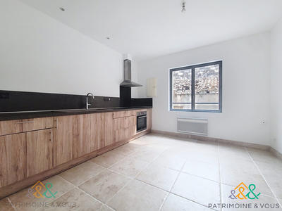 Maison - 70 m² - 3 pièces