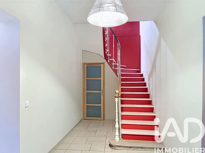 Maison - 354 m² - 10 pièces