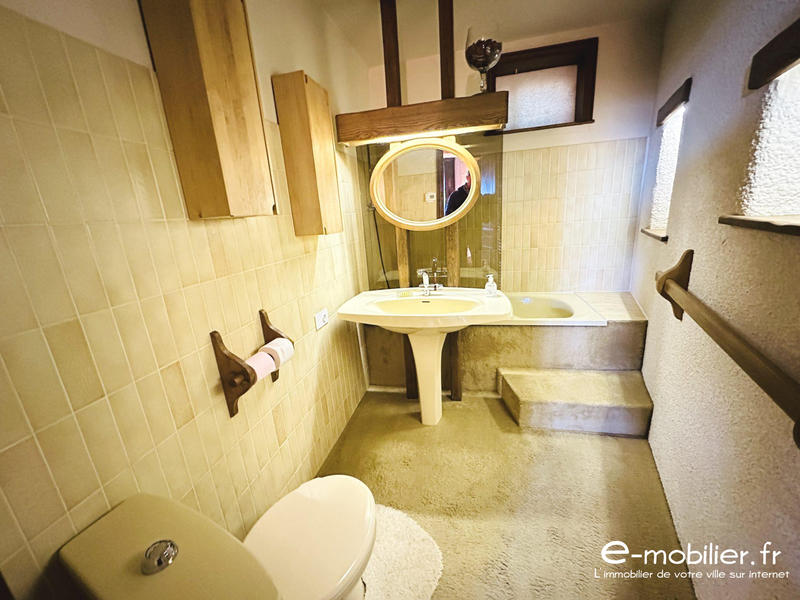 Maison - 172 m² - 7 pièces