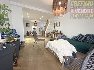 Maison - 114 m² - 5 pièces