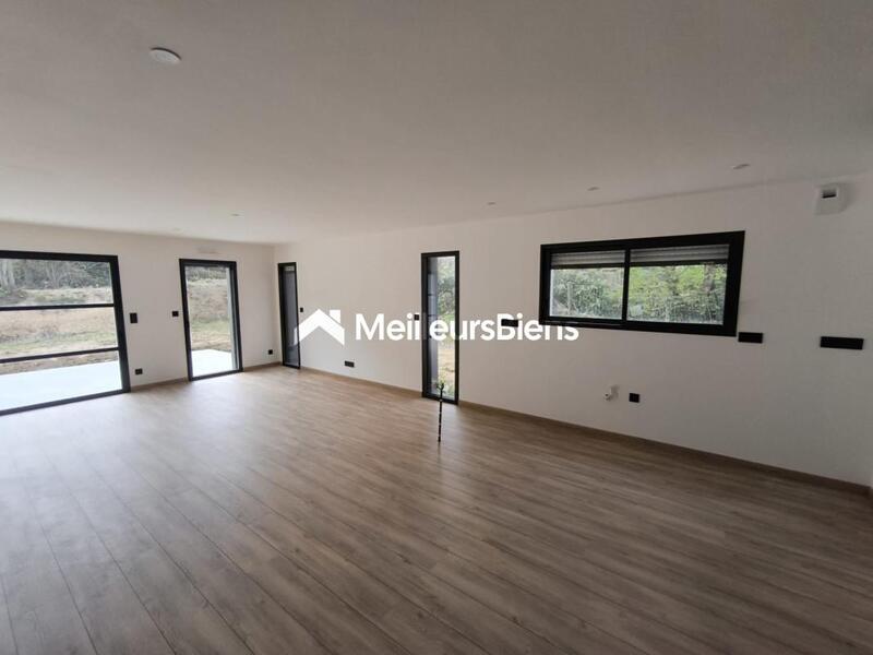 Maison - 131 m² - 7 pièces