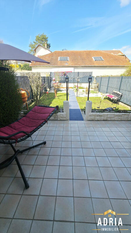 Maison - 88 m² - 3 pièces