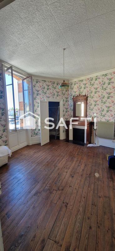 Maison - 150 m² - 11 pièces