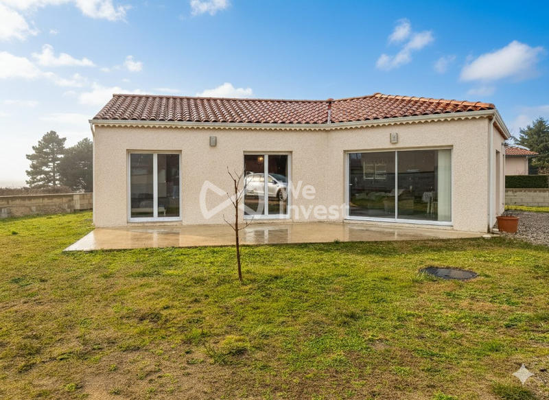 Maison - 102 m² - 4 pièces