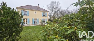 Maison - 135 m² - 7 pièces