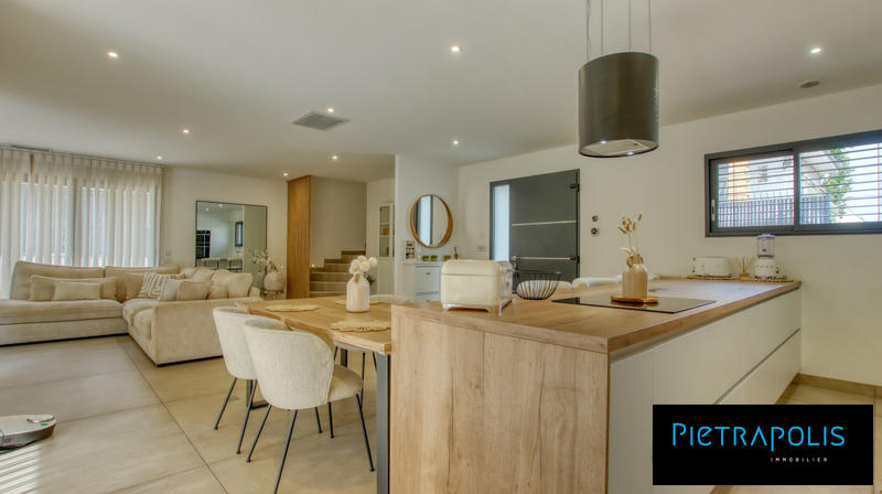 Maison contemporaine - 120 m² - 4 pièces