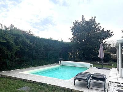 Maison - 162 m² - 6 pièces