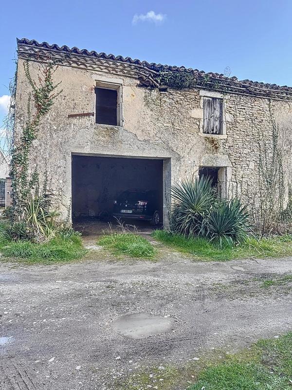 Maison - 288 m² - 11 pièces